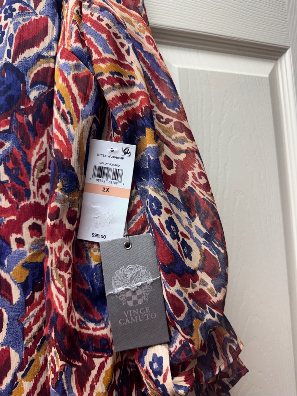 Vince Camuto NWT blouse - Picture 4 of 4